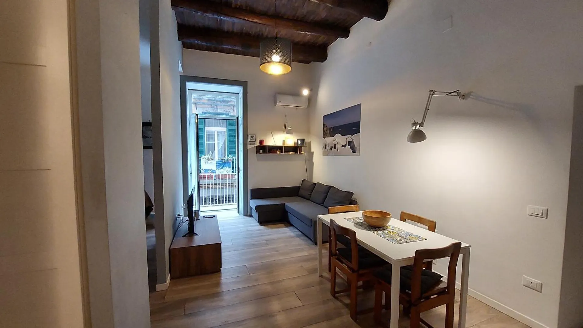 Museum Comfort Apartment Naples