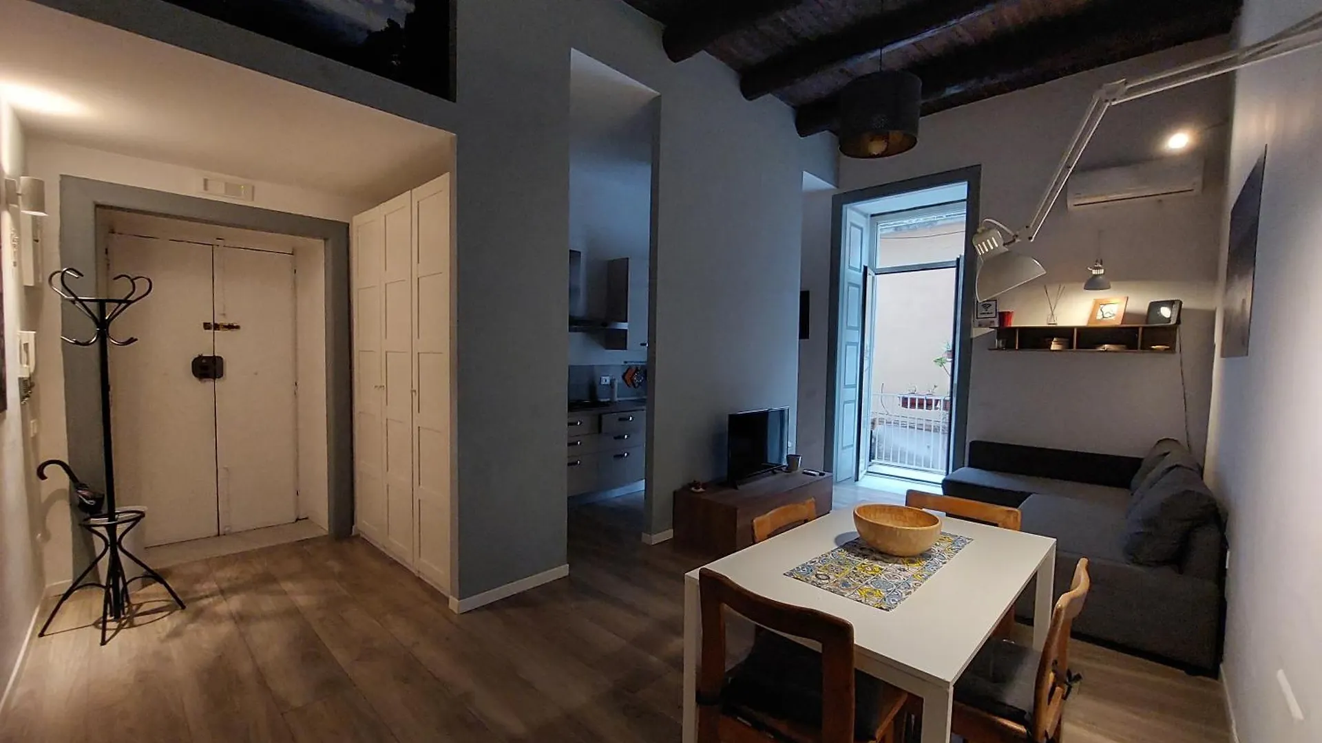 Museum Comfort Apartment Naples Italie